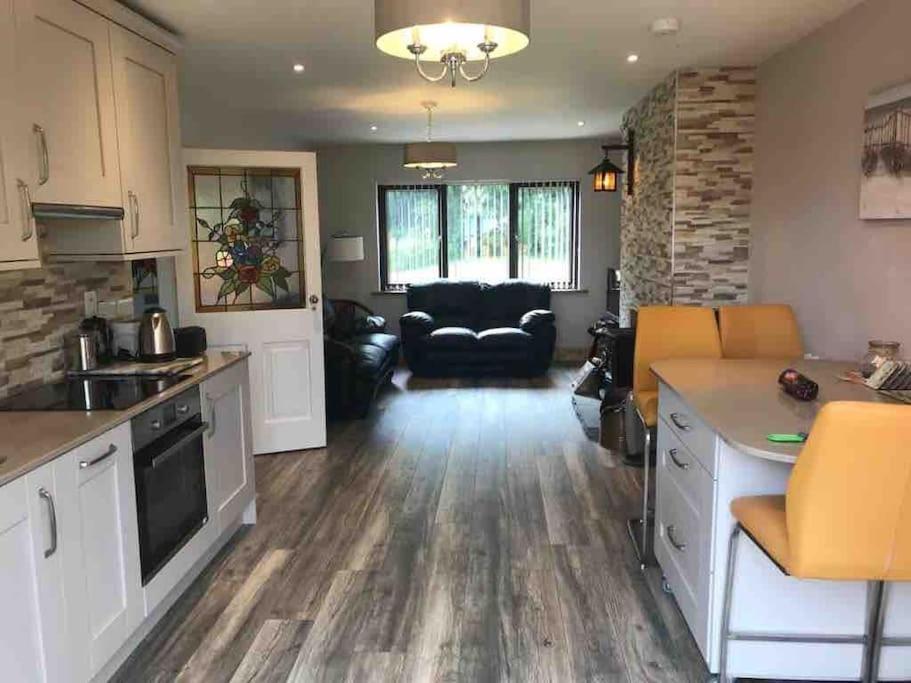 Harmony House Enclosed Property Near Beach And Lake トラモア エクステリア 写真